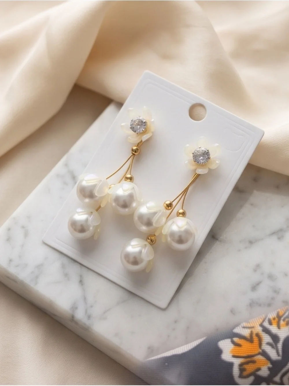Pearl Drop Floral Dangle Earrings - Cream/Gold